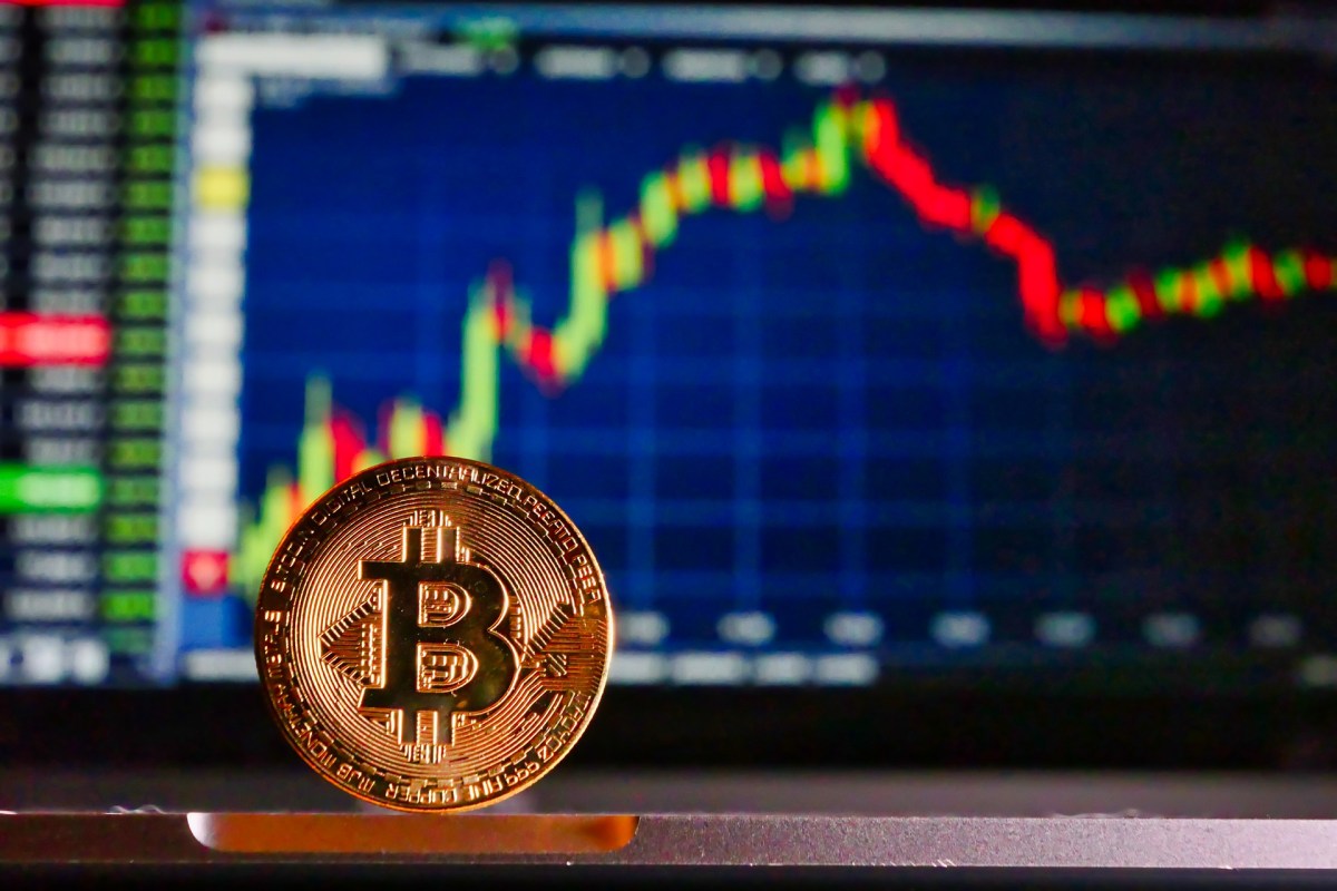 برای پایان روند نزولی، قیمت بیت کوین باید بالای این سطح بسته شود