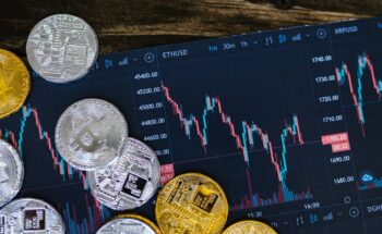 بانک‌ها در برابر کریپتو و استیبل کوین
